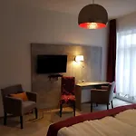 Arthotel Brunnen 호텔 바트피르몬트