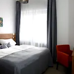 Arthotel Brunnen 호텔 바트피르몬트