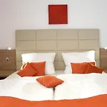 Arthotel Brunnen 호텔