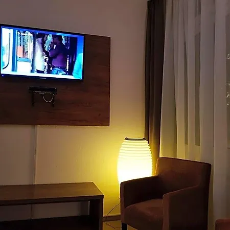 Arthotel Brunnen 4*