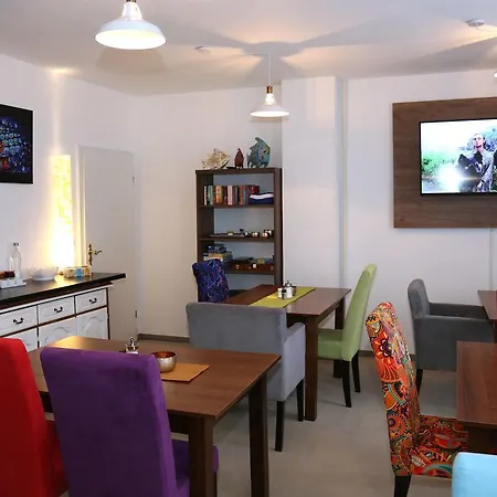 Arthotel Brunnen 호텔 4*