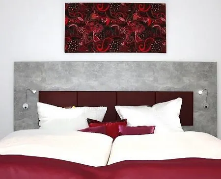 Arthotel Brunnen Отель